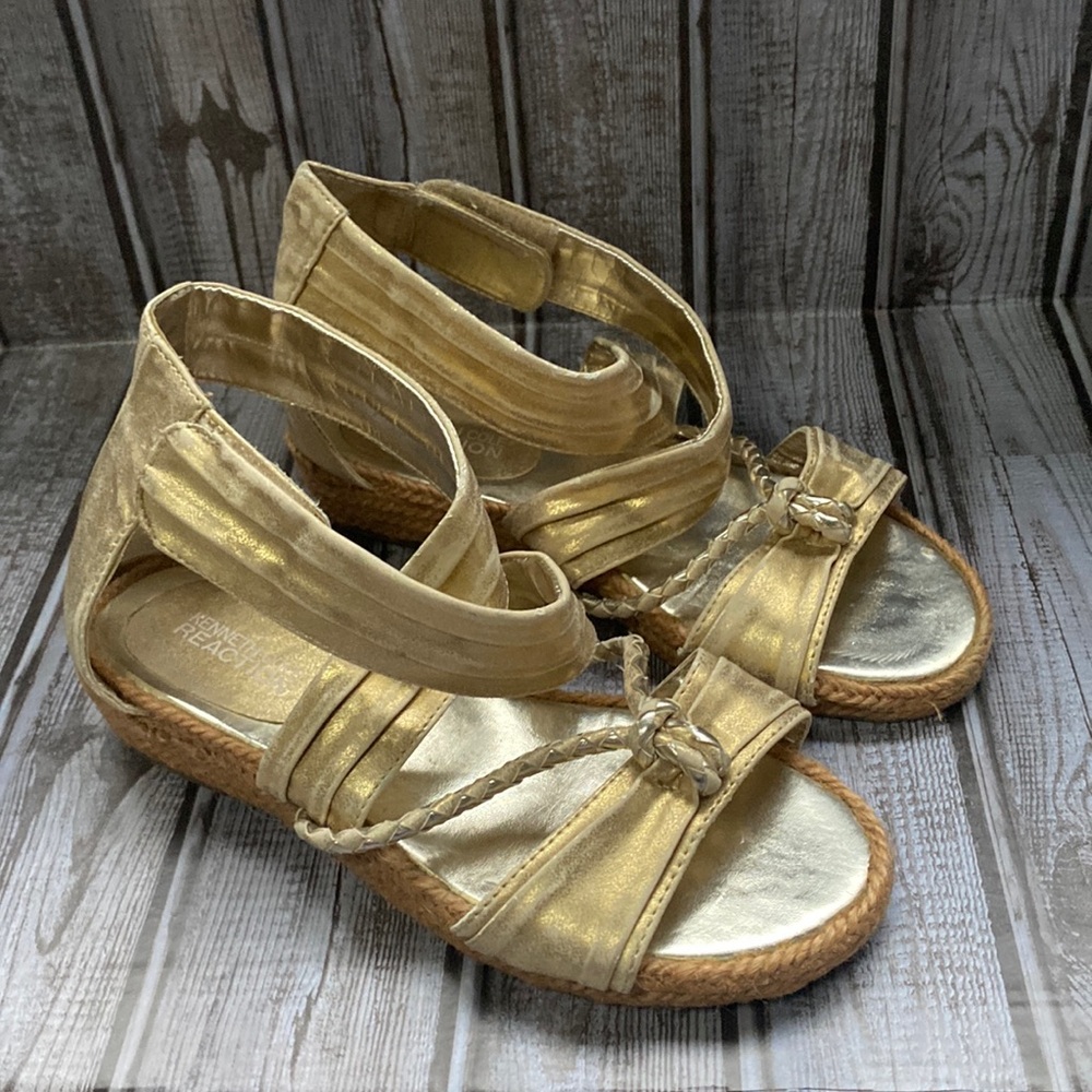 Kenneth Cole Reaction Gold Strappy Wedge Sandals Girls Size 3